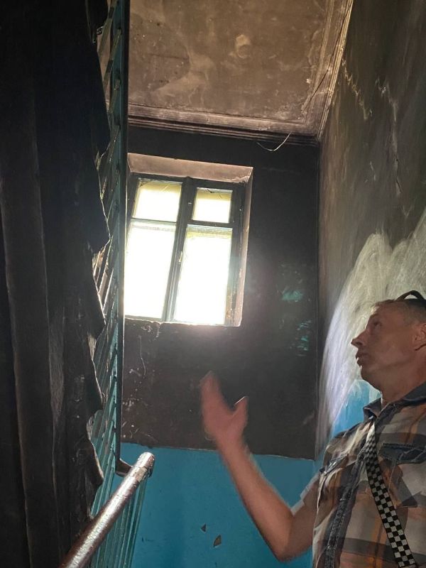 Депутат Валерий Скороходов (руководитель фракции «Единая Россия») провел сход граждан - жителей поселка Холодная Балка в Макеевке Депутат Валерий Скороходов (руководитель фракции «Единая Россия») провел сход граждан - жителей поселка Холодная Балка в Макеевке