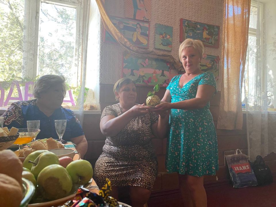 Николай Михайлов: В Новокатериновке прошли народные посиделки «Ах, яблочко, да на тарелочке» Николай Михайлов: В Новокатериновке прошли народные посиделки «Ах, яблочко, да на тарелочке»