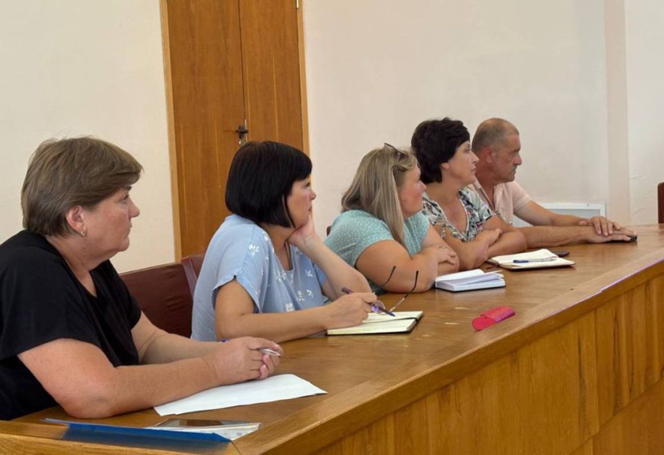 Наталья Великодная: Встретилась с секретарями первичных отделений Партии "Единая Россия" Наталья Великодная: Встретилась с секретарями первичных отделений Партии "Единая Россия"
