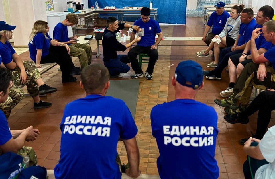 Игорь Кастюкевич: Вторая смена стартовала в волонтерском лагере Единой России «Курский рубеж» Игорь Кастюкевич: Вторая смена стартовала в волонтерском лагере Единой России «Курский рубеж»