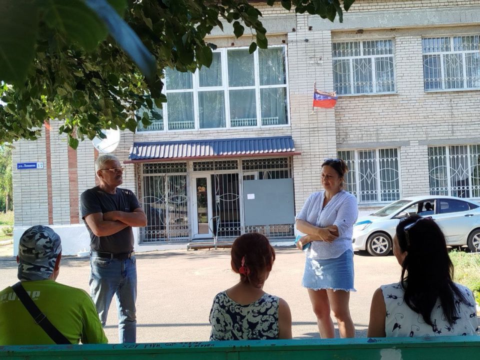 11.08.2025 года в 14:00 в конференц зале ГБУ ДНР "Волновахская районная больница" состоится встреча с руководством больницы, совместно с заместителем главы муниципального округа, где вы сможете задать все интересующие вопросы 11.08.2025 года в 14:00 в конференц зале ГБУ ДНР "Волновахская районная больница" состоится встреча с руководством больницы, совместно с заместителем главы муниципального округа, где вы сможете задать все интересующие вопросы