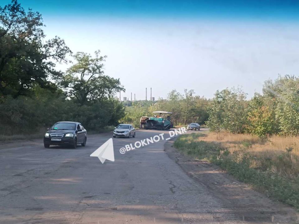 Дурная балка: в Кировском районе Донецка начат ремонт основной объездной дороги Дурная балка: в Кировском районе Донецка начат ремонт основной объездной дороги