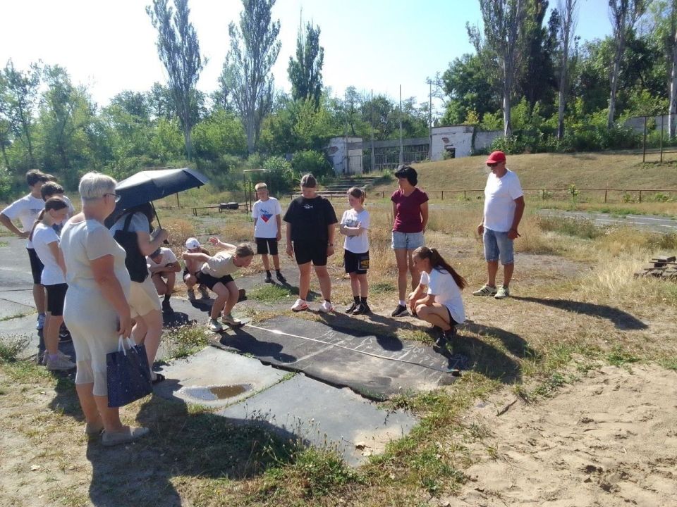 Виктория Жукова: 06 августа 2025 года на городском стадионе прошло открытое Первенство города Харцызска по легкой атлетике, посвященное Дню работника физической культуры и спорта Виктория Жукова: 06 августа 2025 года на городском стадионе прошло открытое Первенство города Харцызска по легкой атлетике, посвященное Дню работника физической культуры и спорта