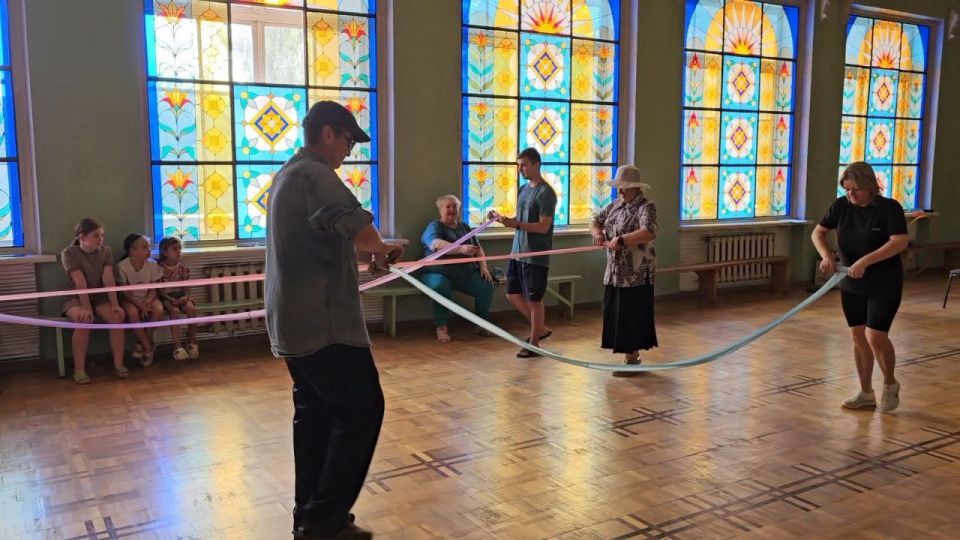 В преддверии Дня Физкультурника, который в этом году будет отмечаться 9 августа , в МБУ " МИРОНОВСКИЙ ПОСЕЛКОВЫЙ ДК" прошла спортивно-развлекательная программа "Физкульт-Ура!" В преддверии Дня Физкультурника, который в этом году будет отмечаться 9 августа , в МБУ " МИРОНОВСКИЙ ПОСЕЛКОВЫЙ ДК" прошла спортивно-развлекательная программа "Физкульт-Ура!"