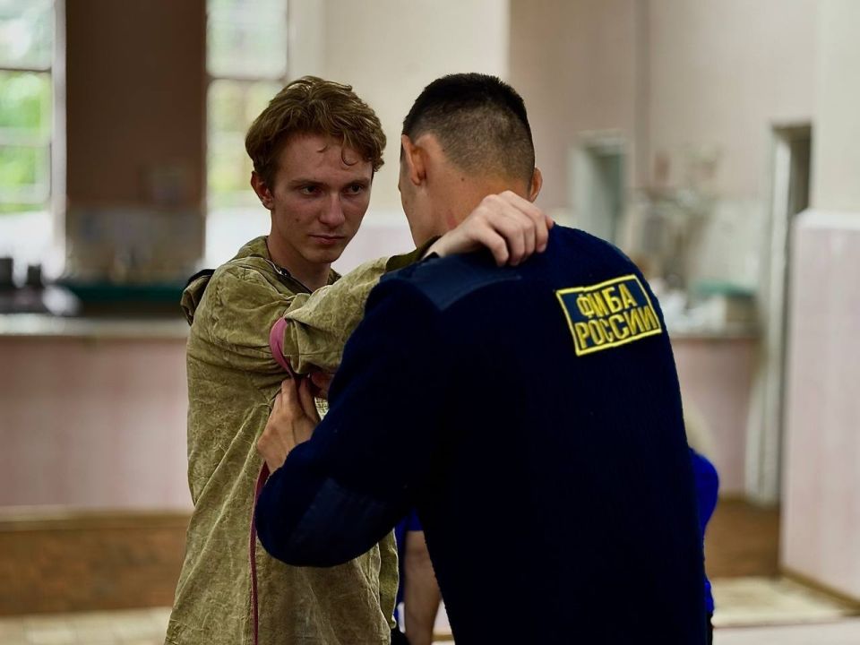 Игорь Кастюкевич: Вторая смена стартовала в волонтерском лагере Единой России «Курский рубеж» Игорь Кастюкевич: Вторая смена стартовала в волонтерском лагере Единой России «Курский рубеж»