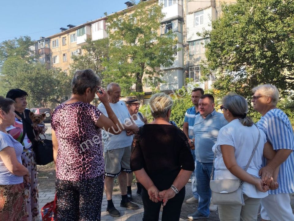 Алексей Кулемзин: Продолжаем реализацию стратегического курса, установленного Главой ДНР Денисом Пушилиным, на активную коммуникацию и взаимодействие с жителями с целью решения имеющихся проблем Алексей Кулемзин: Продолжаем реализацию стратегического курса, установленного Главой ДНР Денисом Пушилиным, на активную коммуникацию и взаимодействие с жителями с целью решения имеющихся проблем