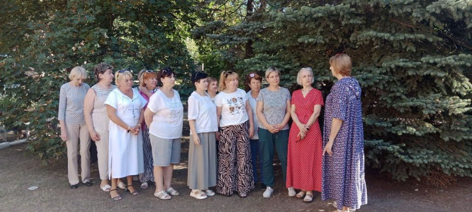 «Единый час гражданственности» в первичных организациях МО ОД «ДР» Центрально-Городского района г. Горловка «Единый час гражданственности» в первичных организациях МО ОД «ДР» Центрально-Городского района г. Горловка