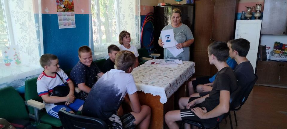 Безопасность детей на дороге — одна из главных проблем нашего времени Безопасность детей на дороге — одна из главных проблем нашего времени