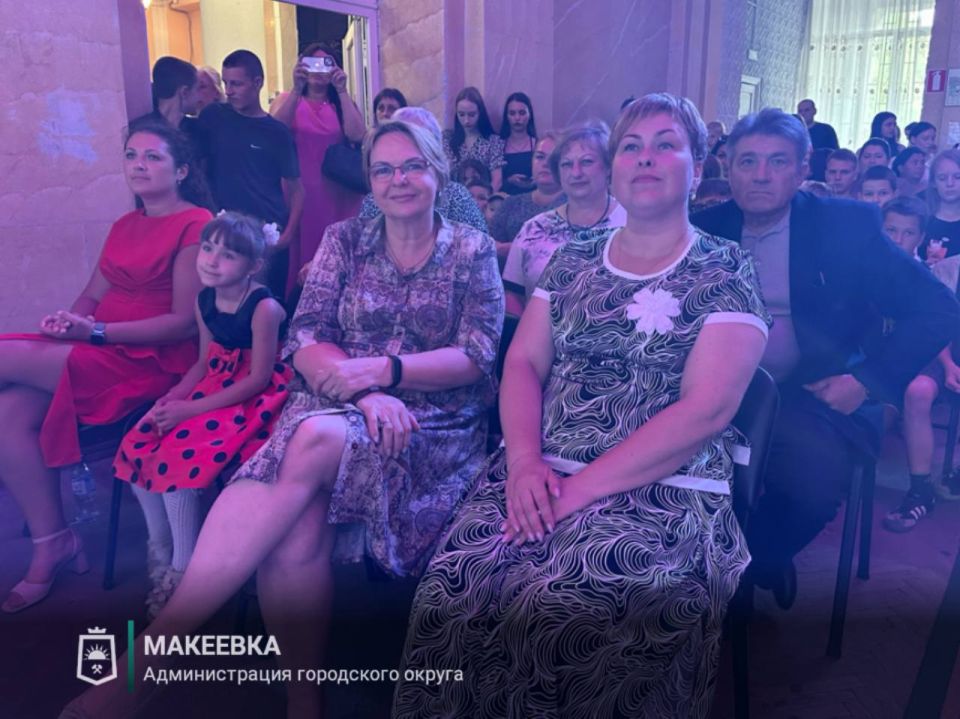 В Макеевке состоялась праздничная концертная программа в рамках акции «Дни Ханжонкова на Родине» В Макеевке состоялась праздничная концертная программа в рамках акции «Дни Ханжонкова на Родине»