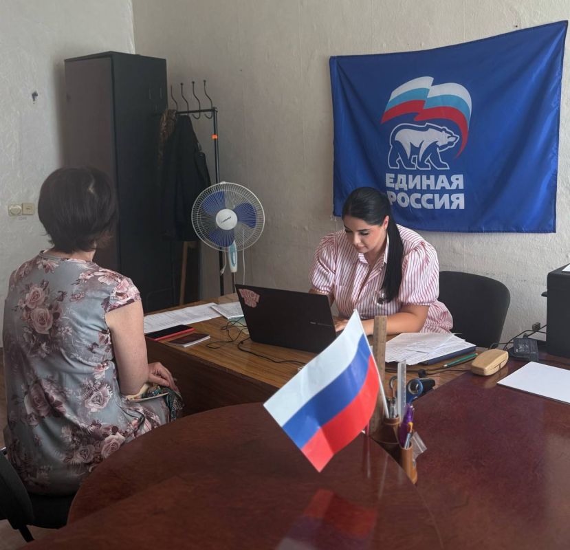 Выездной прием граждан в селе Камышеватое: услуги ближе к людям Выездной прием граждан в селе Камышеватое: услуги ближе к людям