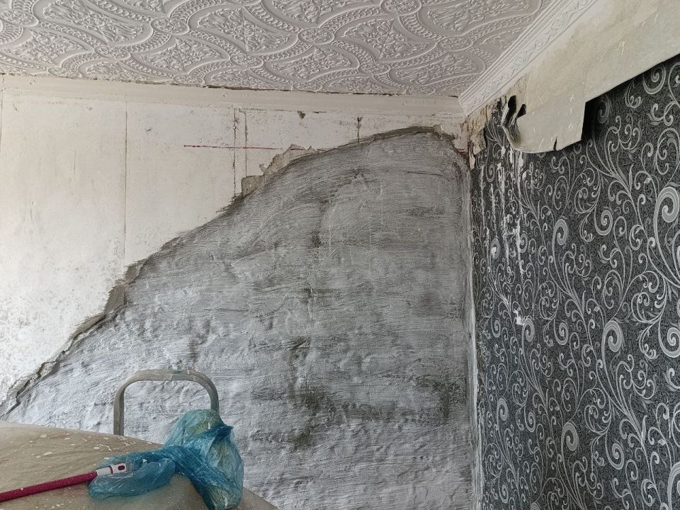 Депутаты Анна Кондрыкинская и Алексей Муратов провели сход граждан в Куйбышевском районе Донецка - ул. Ермолая Жукова, Куйбышева, Корниенко Депутаты Анна Кондрыкинская и Алексей Муратов провели сход граждан в Куйбышевском районе Донецка - ул. Ермолая Жукова, Куйбышева, Корниенко