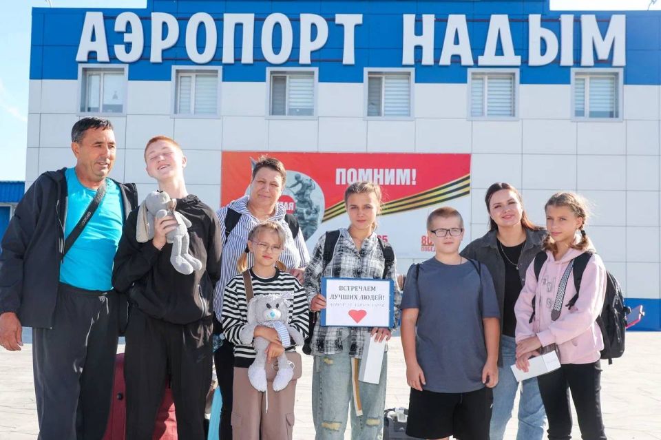 А в Надым приехали гости из Волновахского муниципального округа А в Надым приехали гости из Волновахского муниципального округа