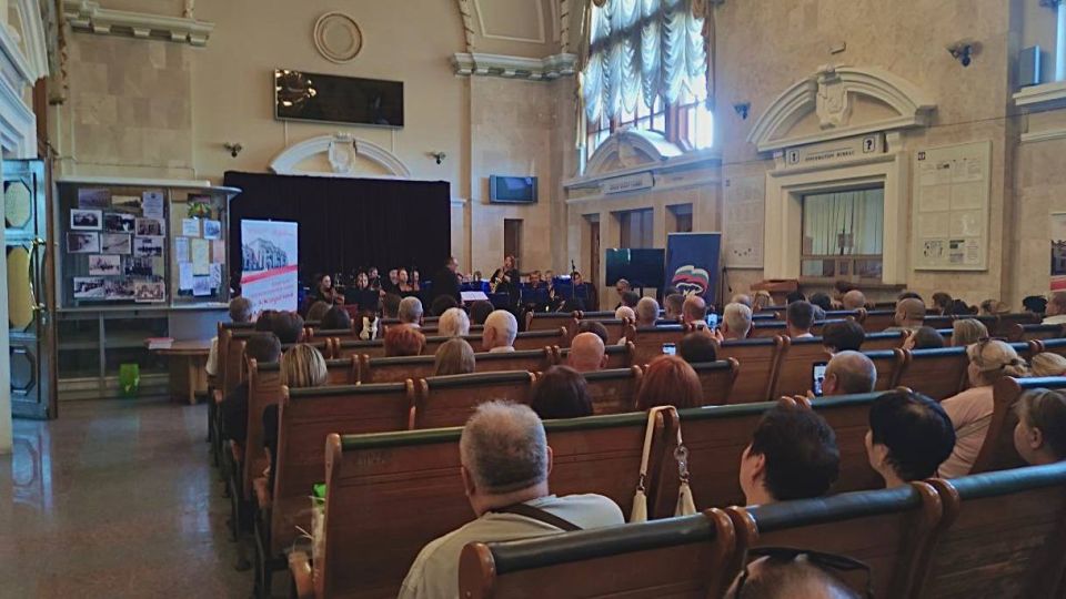 За 10 дней в акции «Культурный Донбасс» приняли участие более 40 тысяч человек За 10 дней в акции «Культурный Донбасс» приняли участие более 40 тысяч человек