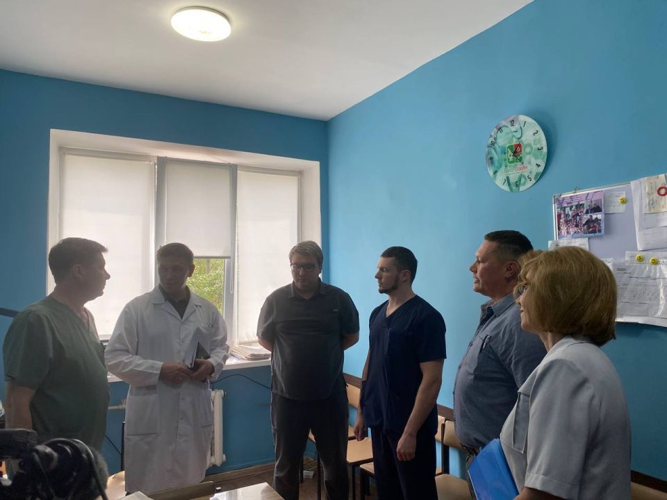 Виктория Жукова: Сегодня город Харцызск посетили с рабочим визитом заместитель Председателя Правительства ДНР Лариса Толстыкина и заместитель министра здравоохранения ДНР Игорь Коваленко Виктория Жукова: Сегодня город Харцызск посетили с рабочим визитом заместитель Председателя Правительства ДНР Лариса Толстыкина и заместитель министра здравоохранения ДНР Игорь Коваленко