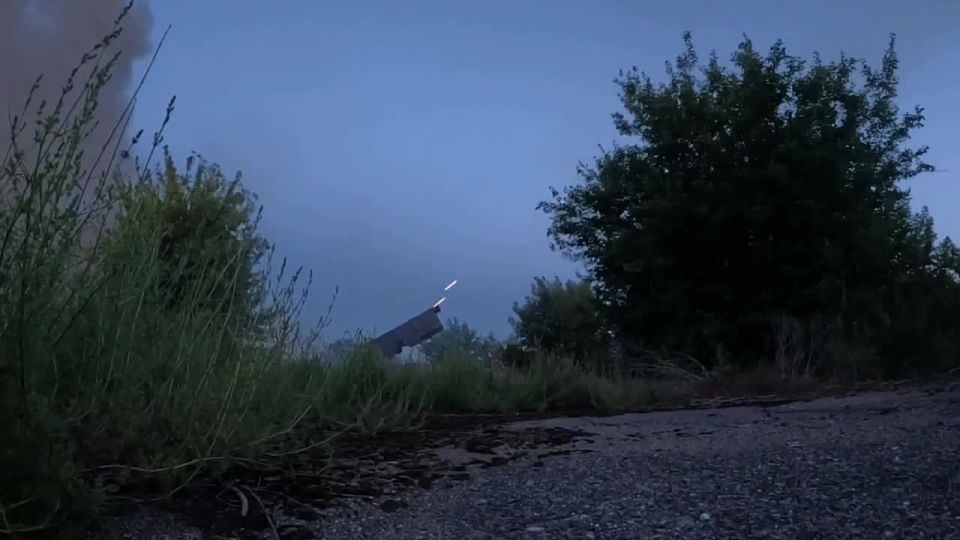  :     