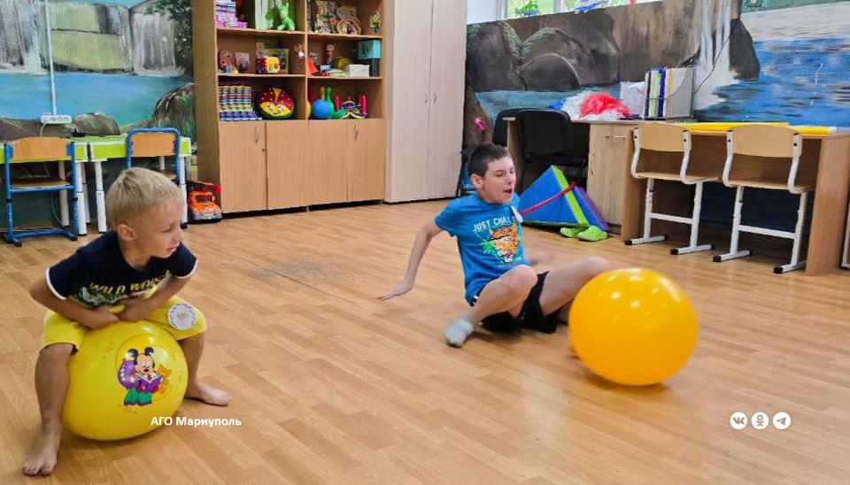 Юным мариупольцам с ограниченными возможностями организовали веселое спортивное мероприятие Юным мариупольцам с ограниченными возможностями организовали веселое спортивное мероприятие