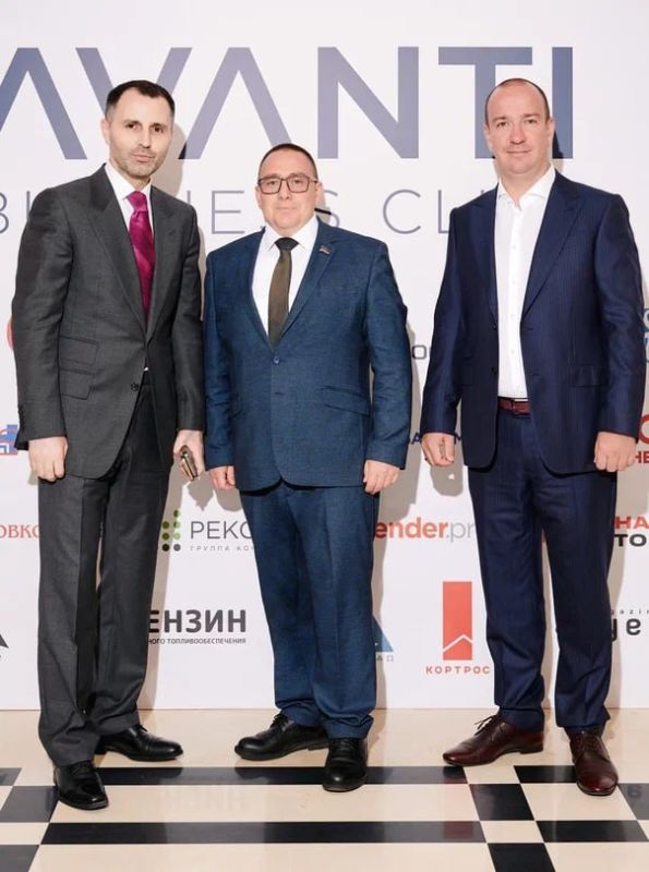 Андрей Крамар выступил на форуме «Бизнес-патриоты России» Андрей Крамар выступил на форуме «Бизнес-патриоты России»