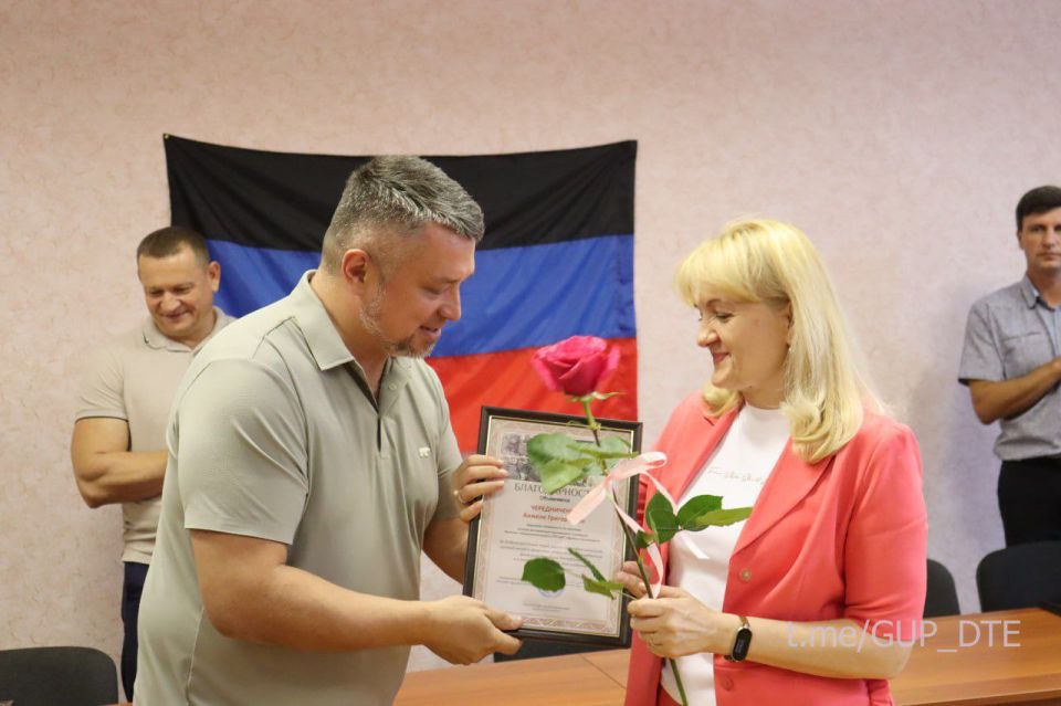 45 ЛЕТ РАБОТЫ ВО БЛАГО ТЕПЛОСНАБЖЕНИЯ НАШИХ ПОТРЕБИТЕЛЕЙ: ЮБИЛЕИ АМВРОСИЕВСКОГО И ХАРЦЫЗСКОГО ФИЛИАЛОВ «ДОНБАССТЕПЛОЭНЕРГО» 45 ЛЕТ РАБОТЫ ВО БЛАГО ТЕПЛОСНАБЖЕНИЯ НАШИХ ПОТРЕБИТЕЛЕЙ: ЮБИЛЕИ АМВРОСИЕВСКОГО И ХАРЦЫЗСКОГО ФИЛИАЛОВ «ДОНБАССТЕПЛОЭНЕРГО»