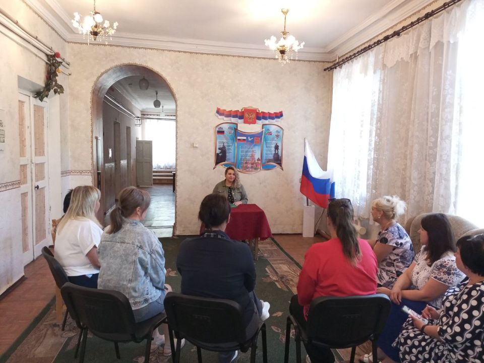 Иван Приходько: Открытое общение: состоялся прямой разговор лидера общественного мнения с местными жителями Иван Приходько: Открытое общение: состоялся прямой разговор лидера общественного мнения с местными жителями