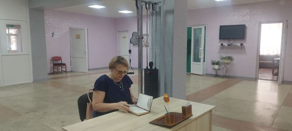 12 августа депутат Макеевского городского совета Татьяна Репунова провела запланированные встречи с населением в МБУ ДО "Спортивная школа №1 города Макеевки" и ГБПОУ «Макеевский политехнический колледж» 12 августа депутат Макеевского городского совета Татьяна Репунова провела запланированные встречи с населением в МБУ ДО "Спортивная школа №1 города Макеевки" и ГБПОУ «Макеевский политехнический колледж»