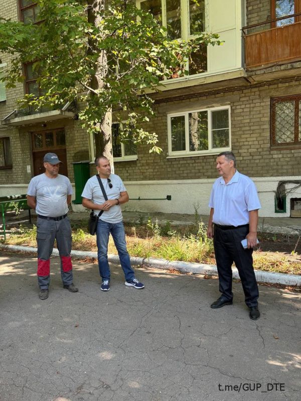 ЗАМЕСТИТЕЛЬ ДИРЕКТОРА ФИЛИАЛА «ДОНЕЦКТЕПЛОСЕТЬ» ПРОВЕЛ СХОД ГРАЖДАН В БУДЕННОВСКОМ РАЙОНЕ ЗАМЕСТИТЕЛЬ ДИРЕКТОРА ФИЛИАЛА «ДОНЕЦКТЕПЛОСЕТЬ» ПРОВЕЛ СХОД ГРАЖДАН В БУДЕННОВСКОМ РАЙОНЕ