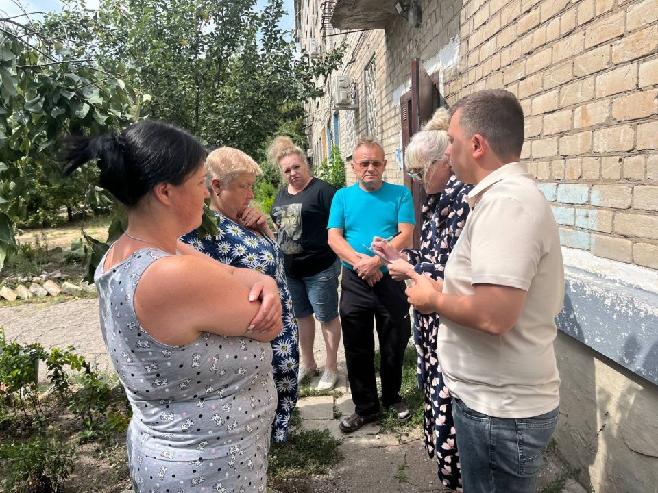 По поручению Главы Республики на регулярной основе проводятся встречи с гражданами руководством Администрации городского округа По поручению Главы Республики на регулярной основе проводятся встречи с гражданами руководством Администрации городского округа