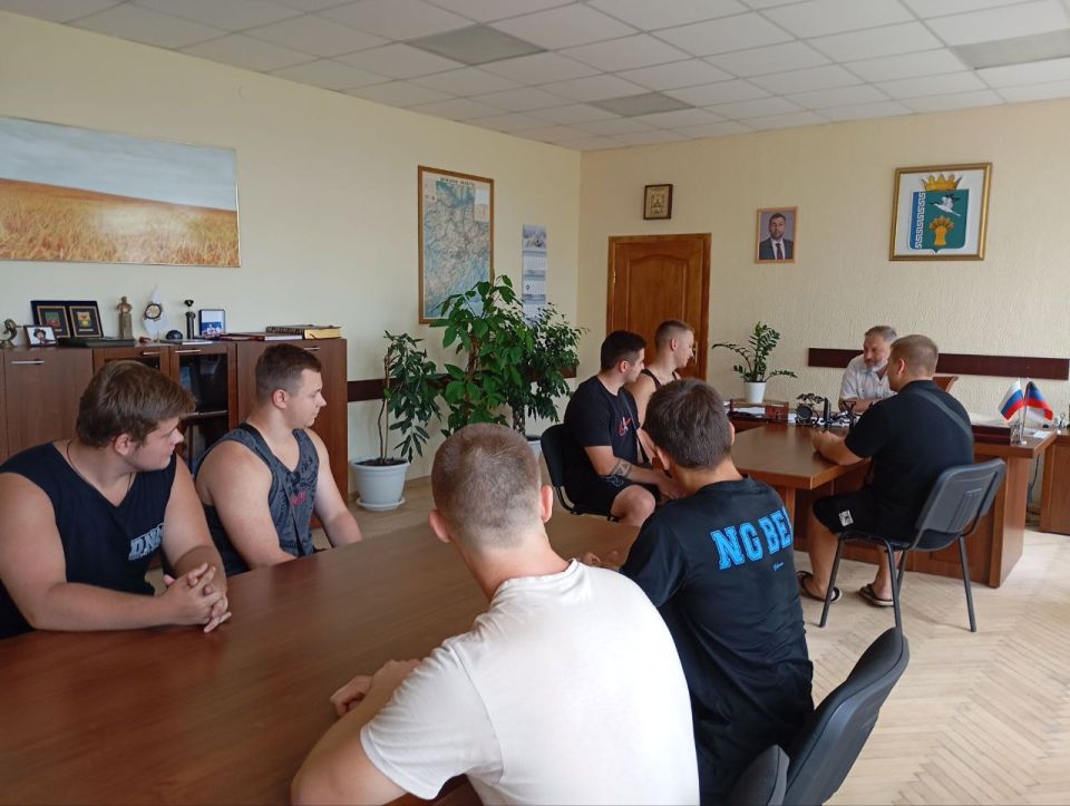 В Мангушском муниципальном округе уделяется особое внимание развитию спорта и созданию условий для занятий физической культурой В Мангушском муниципальном округе уделяется особое внимание развитию спорта и созданию условий для занятий физической культурой