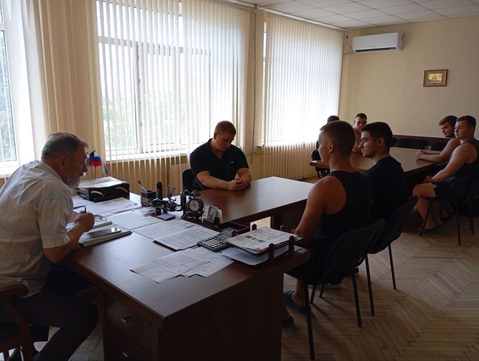 В Мангушском муниципальном округе уделяется особое внимание развитию спорта и созданию условий для занятий физической культурой В Мангушском муниципальном округе уделяется особое внимание развитию спорта и созданию условий для занятий физической культурой