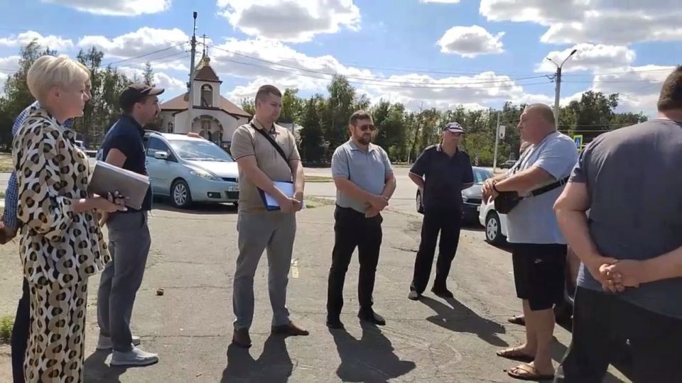 Разъяснительные мероприятия для водителей легкового такси прошли в Волновахе Разъяснительные мероприятия для водителей легкового такси прошли в Волновахе