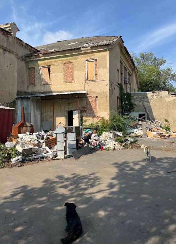 Наталья Великодная: Продолжаем активно работать над благоустройством и наведением санитарного порядка в населенных пунктах Кураховского округа! Наталья Великодная: Продолжаем активно работать над благоустройством и наведением санитарного порядка в населенных пунктах Кураховского округа!