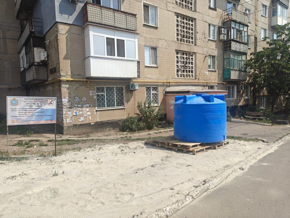 Сергей Ермаков: В Снежном принимаются меры для решения водного кризиса Сергей Ермаков: В Снежном принимаются меры для решения водного кризиса