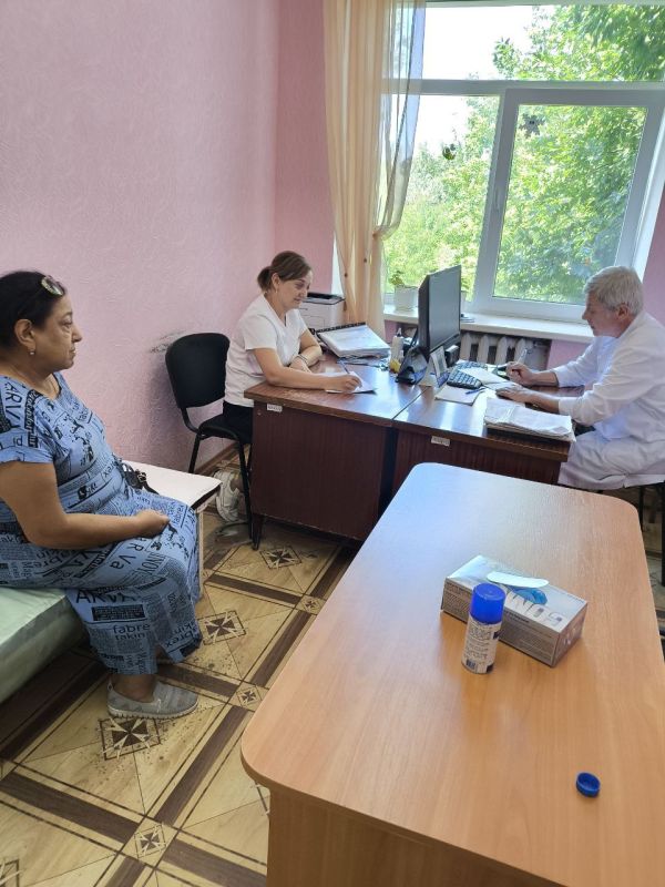 Специалисты патруля «Здоровье» продолжают работу в ЦГБ Харцызска Специалисты патруля «Здоровье» продолжают работу в ЦГБ Харцызска