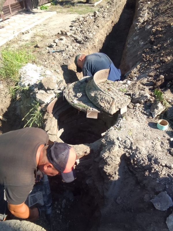 Аварийная служба Санкт-Петербурга продолжает работу в Мариуполе Аварийная служба Санкт-Петербурга продолжает работу в Мариуполе