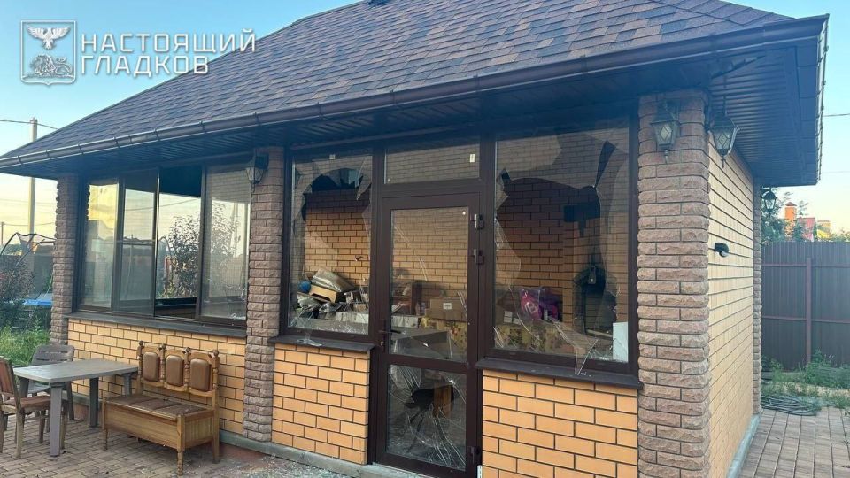 12-летний мальчик ранен в результате атаки беспилотника селе Таврово Белгородской области, сообщил губернатор региона Вячеслав Гладков 12-летний мальчик ранен в результате атаки беспилотника селе Таврово Белгородской области, сообщил губернатор региона Вячеслав Гладков