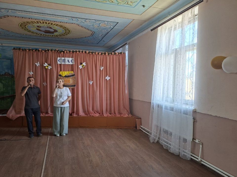 В селе Стыла прошло мероприятие «Медовый спас» В селе Стыла прошло мероприятие «Медовый спас»