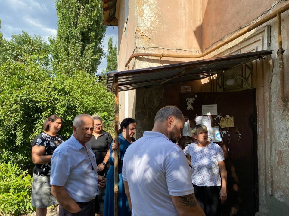 Виктория Жукова: Сегодня встретились с жителями и проверили ход работ по адресу пер Виктория Жукова: Сегодня встретились с жителями и проверили ход работ по адресу пер