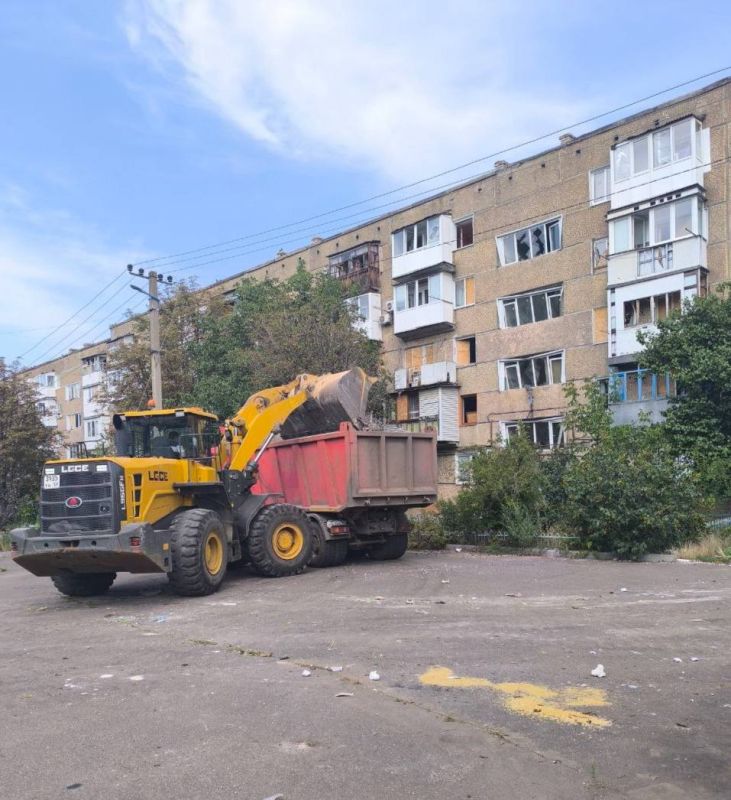 Наталья Великодная: Продолжаем активно работать над благоустройством и наведением санитарного порядка в населенных пунктах Кураховского округа! Наталья Великодная: Продолжаем активно работать над благоустройством и наведением санитарного порядка в населенных пунктах Кураховского округа!