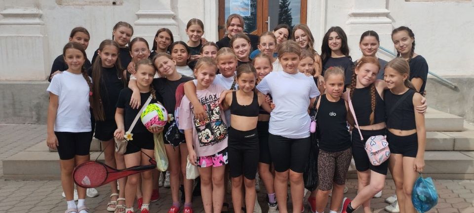 В городе Комсомольское прошла конкурсно-игровая программа для коллектива "Я+ты" В городе Комсомольское прошла конкурсно-игровая программа для коллектива "Я+ты"