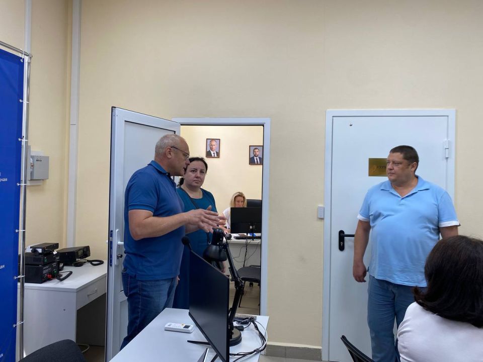 Виктория Жукова: В Харцызске открылась Единая дежурно-диспетчерская служба (ЕДДС)! Виктория Жукова: В Харцызске открылась Единая дежурно-диспетчерская служба (ЕДДС)!