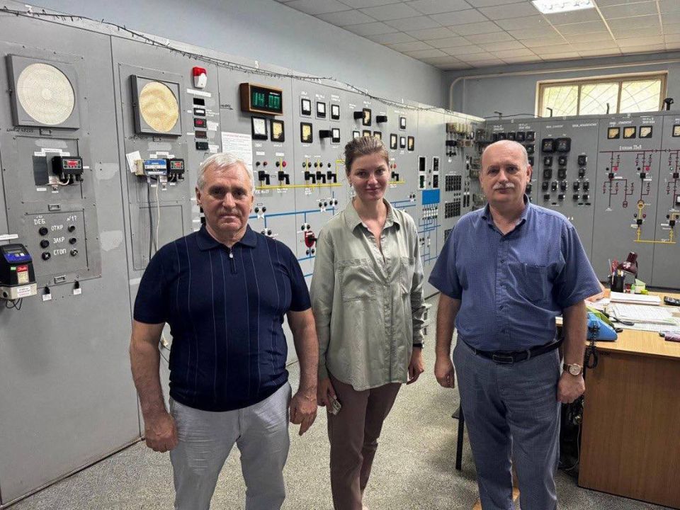 ФРТ помогает специалистам из ДНР наладить стабильное водоснабжение региона ФРТ помогает специалистам из ДНР наладить стабильное водоснабжение региона