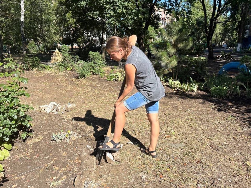 Субботник – маленькое, но важное дело, которое по силам каждому Субботник – маленькое, но важное дело, которое по силам каждому