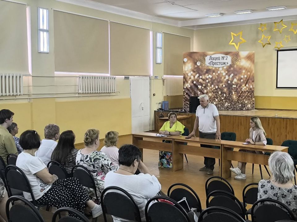 Наталья Бурцева: Встречи с жителями — важный шаг к пониманию и решению проблем! Наталья Бурцева: Встречи с жителями — важный шаг к пониманию и решению проблем!