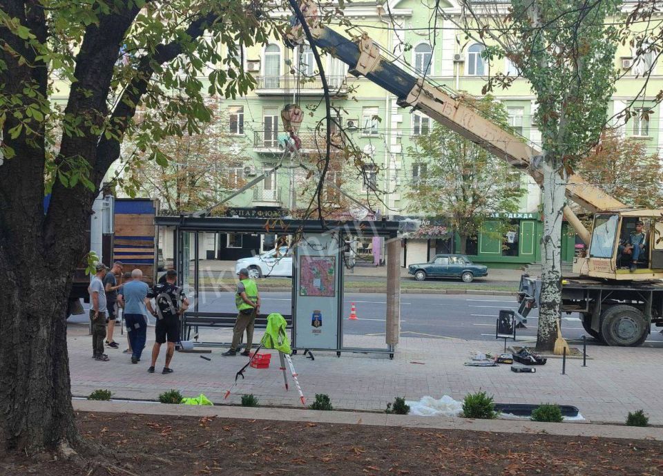 Алексей Кулемзин: В Донецке появится первая современная «умная» остановка Алексей Кулемзин: В Донецке появится первая современная «умная» остановка