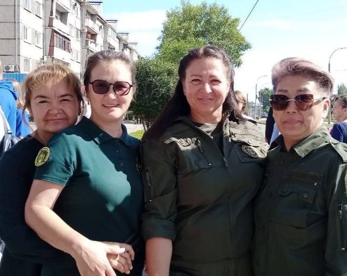 Руководитель Комитета семей воинов Отечества ДНР Анжелика Байрачная направилась в Красноярский край, чтобы принять участие в рабочей встрече четырех руководителей КСВО в Республике Тыва Руководитель Комитета семей воинов Отечества ДНР Анжелика Байрачная направилась в Красноярский край, чтобы принять участие в рабочей встрече четырех руководителей КСВО в Республике Тыва