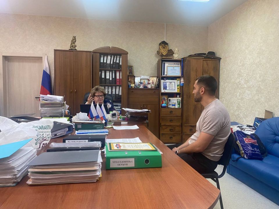 Депутат Кирилл Рожков (фракция «Новые люди») посетил Многопрофильный Лицей № 5 им. Н.П. Бойко в Донецке Депутат Кирилл Рожков (фракция «Новые люди») посетил Многопрофильный Лицей № 5 им. Н.П. Бойко в Донецке