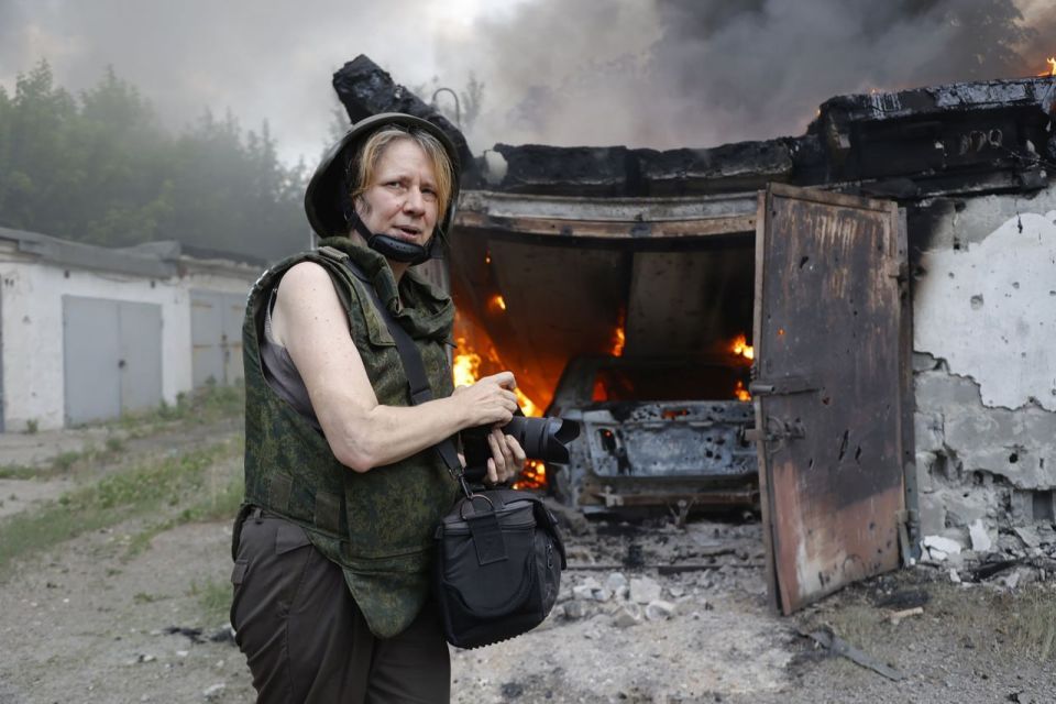 Хроникер необъявленной войны Светлана Кисилева: переехать в Париж, чтобы оказаться в Донецке Хроникер необъявленной войны Светлана Кисилева: переехать в Париж, чтобы оказаться в Донецке
