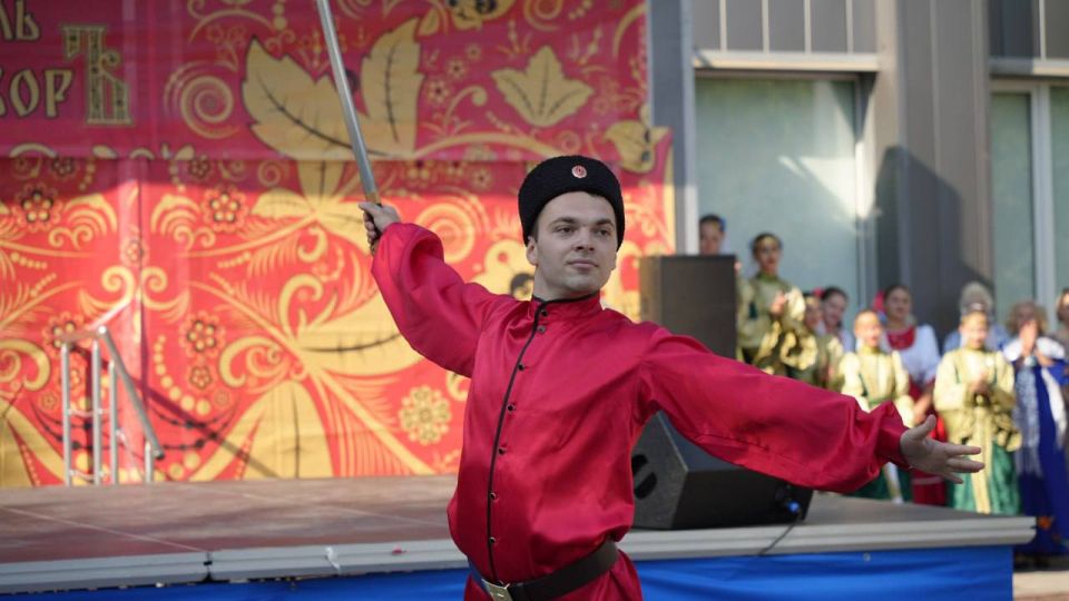  : 16  17   .   .        !     ,   