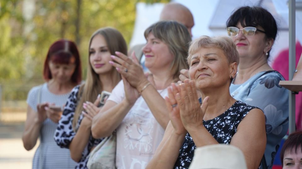 Этнофестиваль «Гостиный дворъ» в Мангуше: праздник народных традиций и творчества! Этнофестиваль «Гостиный дворъ» в Мангуше: праздник народных традиций и творчества!