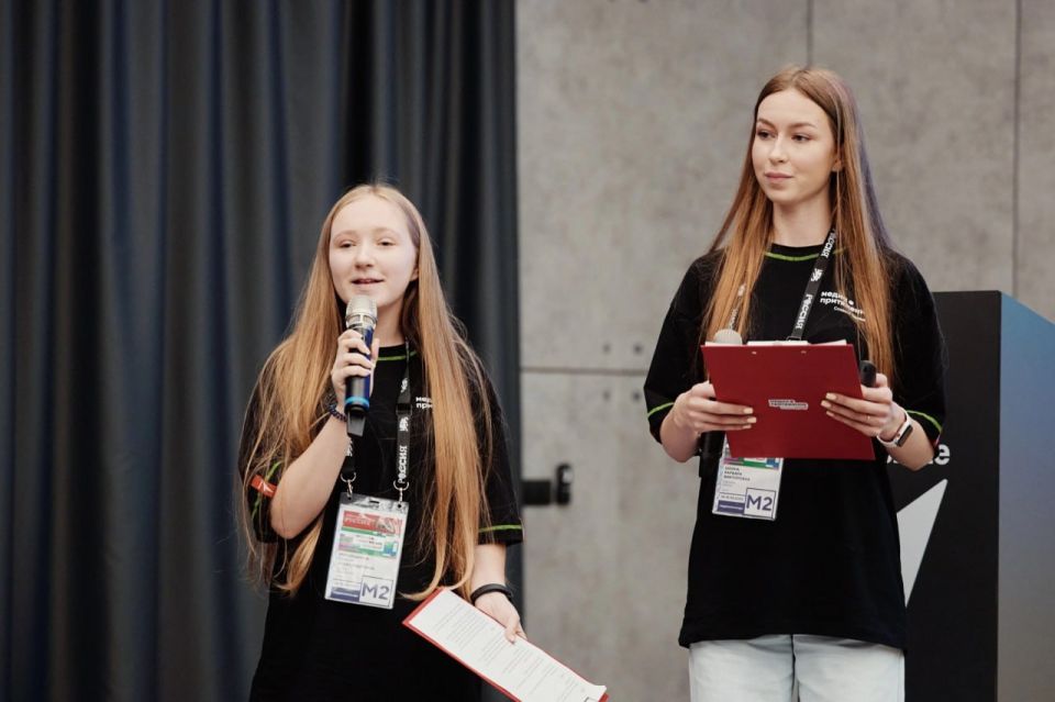 Зажглись на московском небосклоне! Зажглись на московском небосклоне!