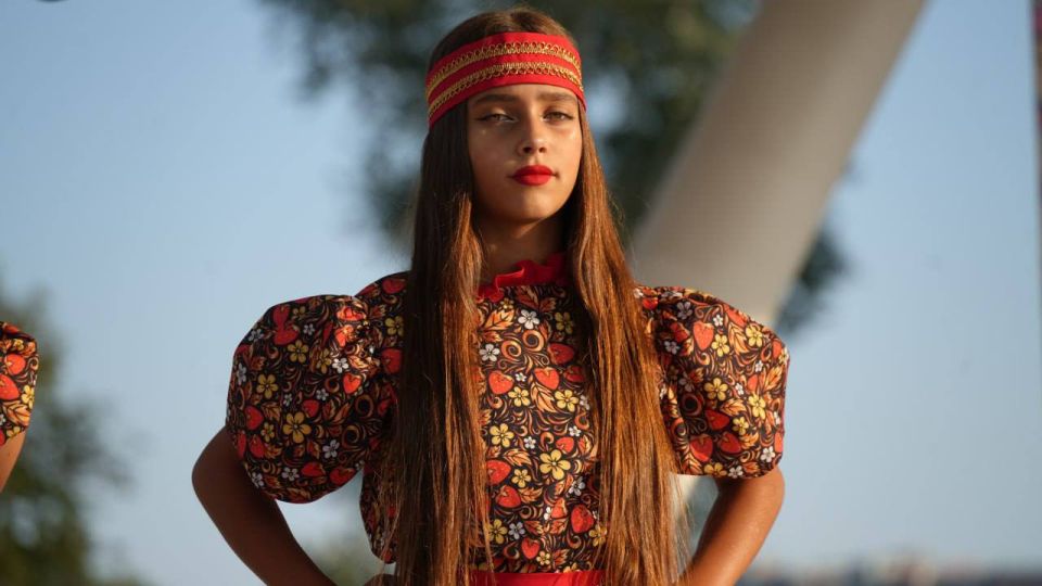  : 16  17   .   .        !     ,   